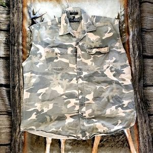 Mens Camouflage Sleeveless Denim shirt size XL